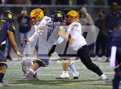 Thumbnail 3 in Dominguez vs. Warren photogallery.