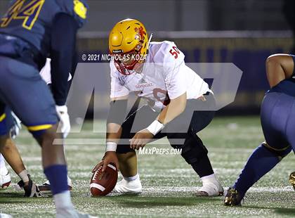 Thumbnail 2 in Dominguez vs. Warren photogallery.