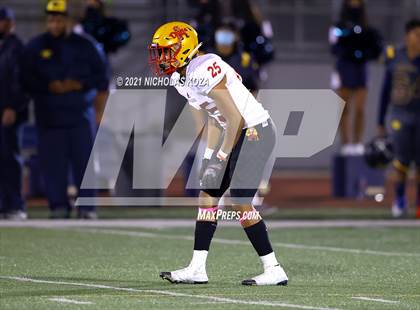 Thumbnail 1 in Dominguez vs. Warren photogallery.