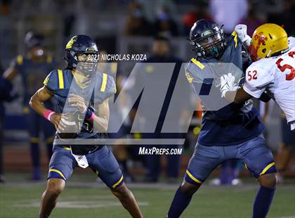 Thumbnail 2 in Dominguez vs. Warren photogallery.
