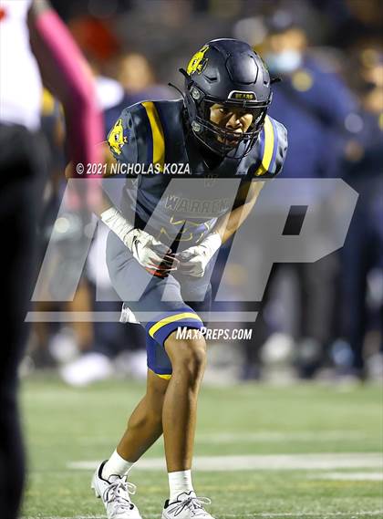 Thumbnail 3 in Dominguez vs. Warren photogallery.