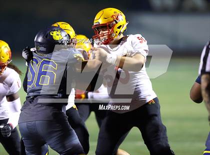 Thumbnail 2 in Dominguez vs. Warren photogallery.