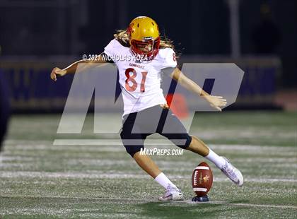 Thumbnail 1 in Dominguez vs. Warren photogallery.