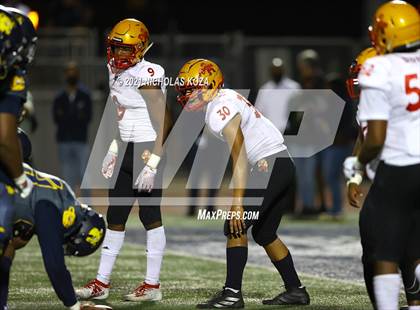 Thumbnail 3 in Dominguez vs. Warren photogallery.