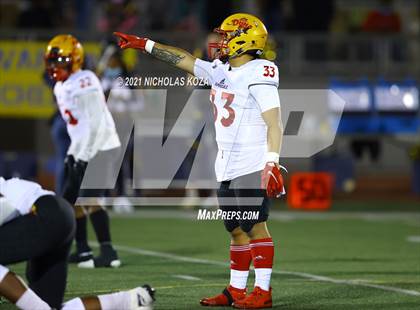 Thumbnail 3 in Dominguez vs. Warren photogallery.