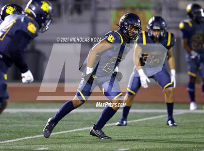 Thumbnail 1 in Dominguez vs. Warren photogallery.