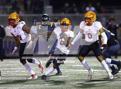 Thumbnail 1 in Dominguez vs. Warren photogallery.