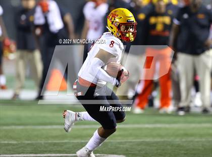 Thumbnail 2 in Dominguez vs. Warren photogallery.