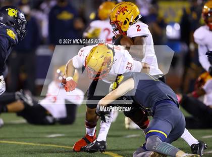 Thumbnail 3 in Dominguez vs. Warren photogallery.