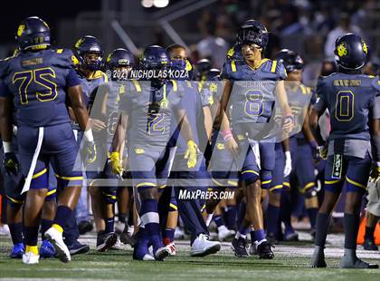 Thumbnail 1 in Dominguez vs. Warren photogallery.