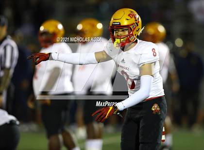 Thumbnail 3 in Dominguez vs. Warren photogallery.