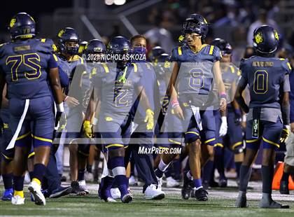 Thumbnail 2 in Dominguez vs. Warren photogallery.