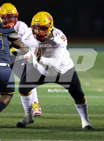 Thumbnail 3 in Dominguez vs. Warren photogallery.