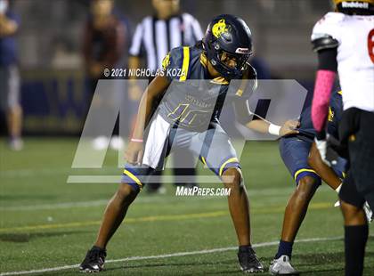 Thumbnail 2 in Dominguez vs. Warren photogallery.
