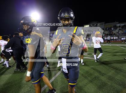 Thumbnail 1 in Dominguez vs. Warren photogallery.