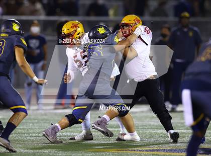 Thumbnail 1 in Dominguez vs. Warren photogallery.