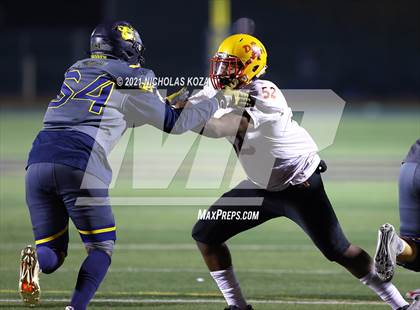Thumbnail 2 in Dominguez vs. Warren photogallery.