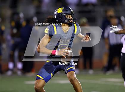 Thumbnail 3 in Dominguez vs. Warren photogallery.
