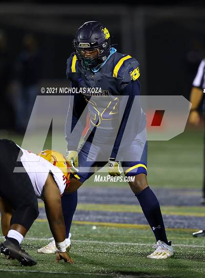 Thumbnail 1 in Dominguez vs. Warren photogallery.