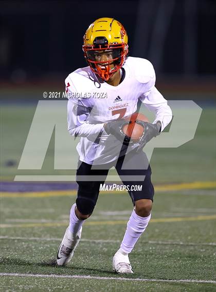 Thumbnail 3 in Dominguez vs. Warren photogallery.