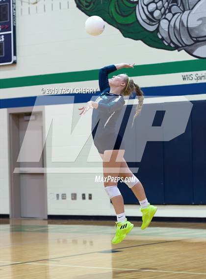 Thumbnail 3 in Carmel Christian vs Weddington photogallery.