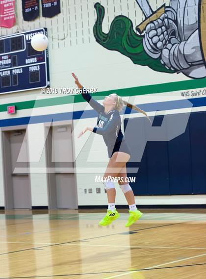 Thumbnail 2 in Carmel Christian vs Weddington photogallery.