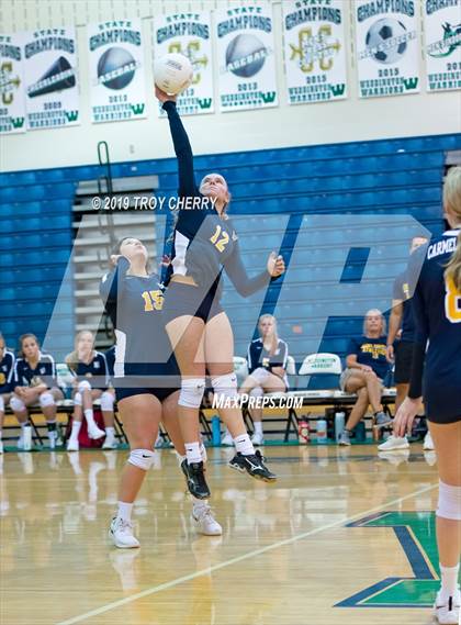 Thumbnail 2 in Carmel Christian vs Weddington photogallery.