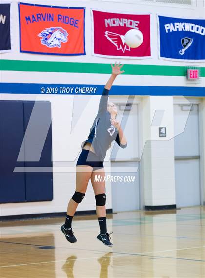 Thumbnail 1 in Carmel Christian vs Weddington photogallery.