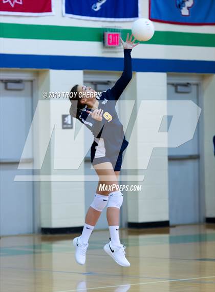 Thumbnail 2 in Carmel Christian vs Weddington photogallery.