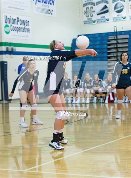 Thumbnail 3 in Carmel Christian vs Weddington photogallery.