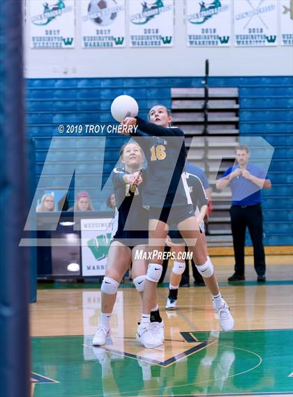 Thumbnail 2 in Carmel Christian vs Weddington photogallery.