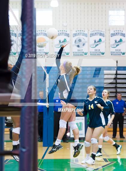 Thumbnail 2 in Carmel Christian vs Weddington photogallery.