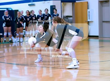 Thumbnail 2 in Carmel Christian vs Weddington photogallery.