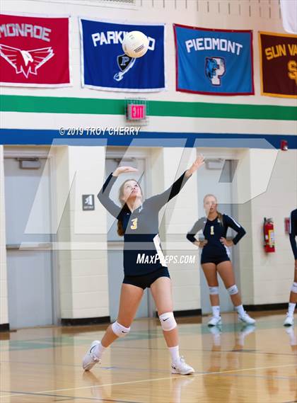 Thumbnail 1 in Carmel Christian vs Weddington photogallery.