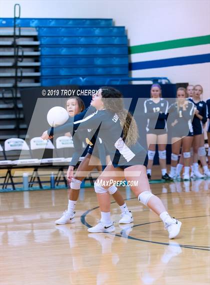 Thumbnail 3 in Carmel Christian vs Weddington photogallery.