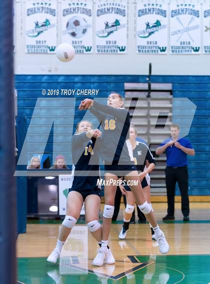 Thumbnail 1 in Carmel Christian vs Weddington photogallery.