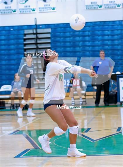 Thumbnail 1 in Carmel Christian vs Weddington photogallery.