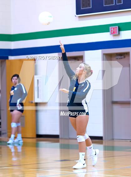 Thumbnail 3 in Carmel Christian vs Weddington photogallery.