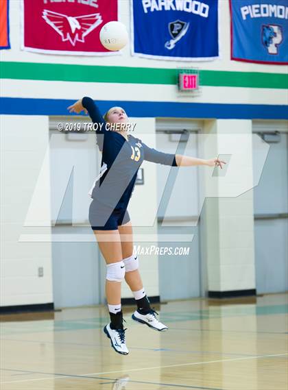 Thumbnail 3 in Carmel Christian vs Weddington photogallery.