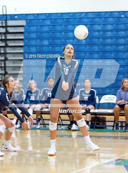 Thumbnail 3 in Carmel Christian vs Weddington photogallery.