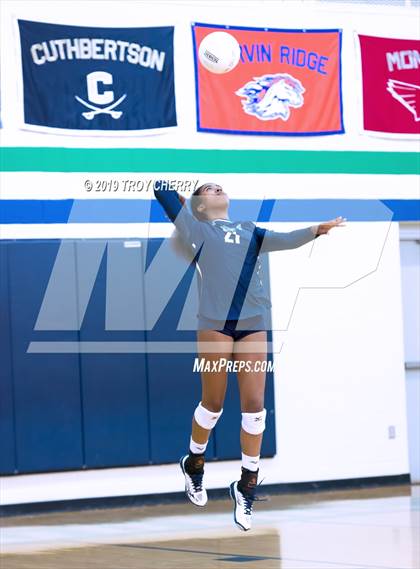 Thumbnail 3 in Carmel Christian vs Weddington photogallery.