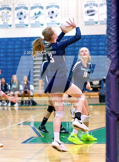 Thumbnail 1 in Carmel Christian vs Weddington photogallery.