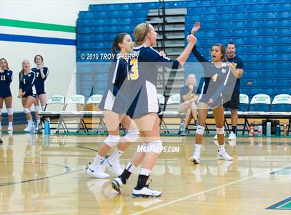 Thumbnail 2 in Carmel Christian vs Weddington photogallery.