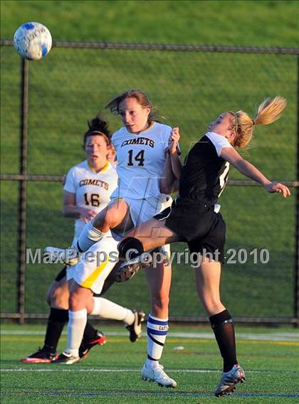 Thumbnail 1 in Hempfield @ Penn Manor photogallery.
