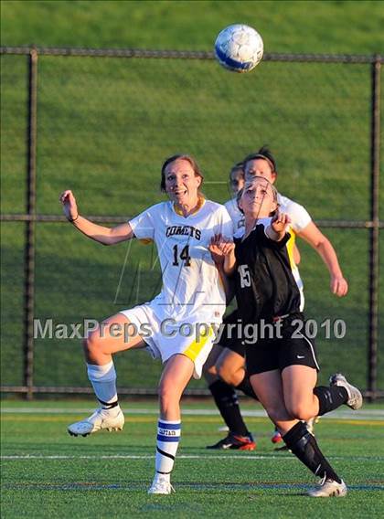 Thumbnail 2 in Hempfield @ Penn Manor photogallery.