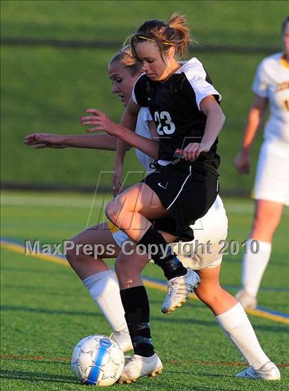 Thumbnail 1 in Hempfield @ Penn Manor photogallery.