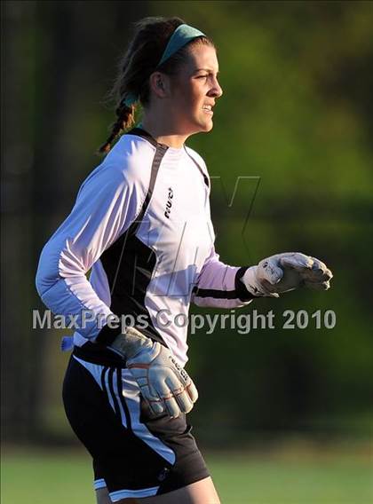Thumbnail 1 in Hempfield @ Penn Manor photogallery.