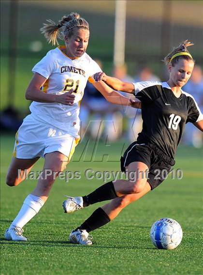 Thumbnail 2 in Hempfield @ Penn Manor photogallery.