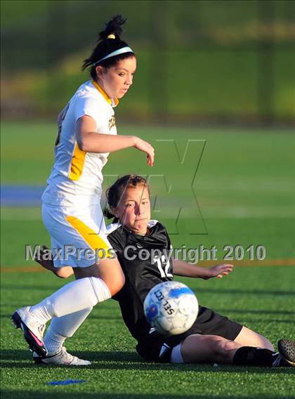 Thumbnail 3 in Hempfield @ Penn Manor photogallery.