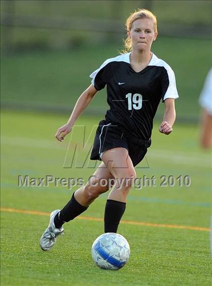 Thumbnail 1 in Hempfield @ Penn Manor photogallery.
